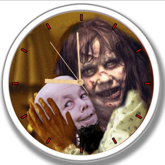 The Exorcist clock - Picture 3 of 3